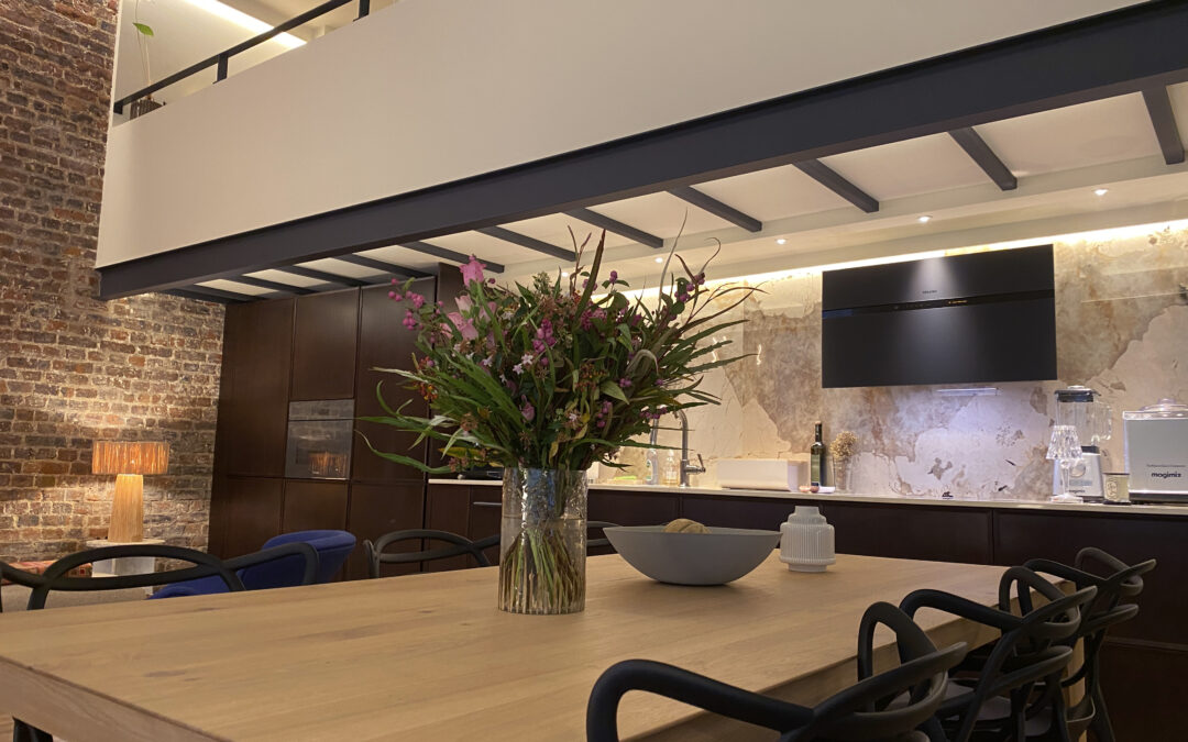 Quels matériaux contemporains choisir pour une rénovation appartement à Paris 16 ?