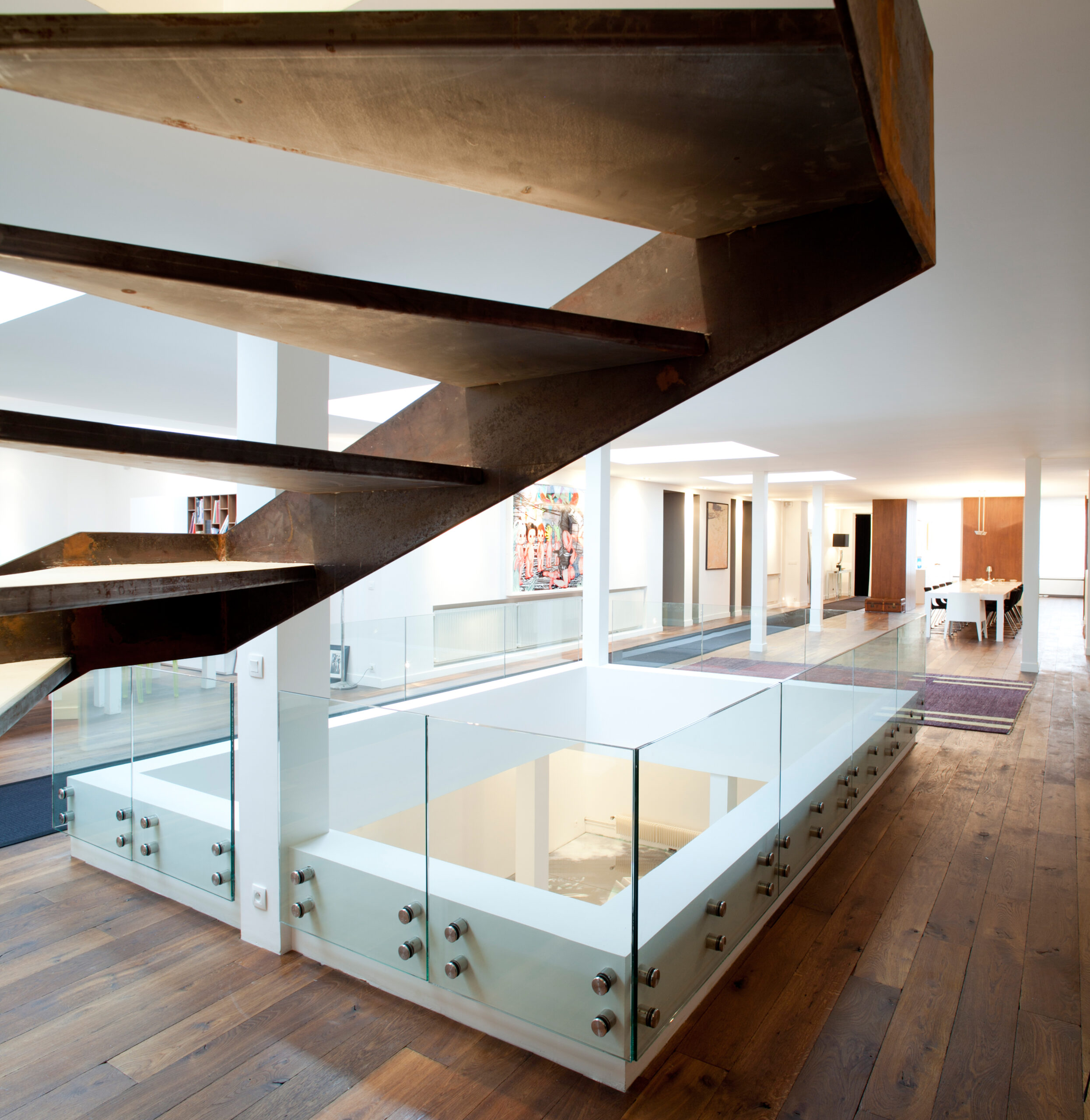 Escaliers, vue 14