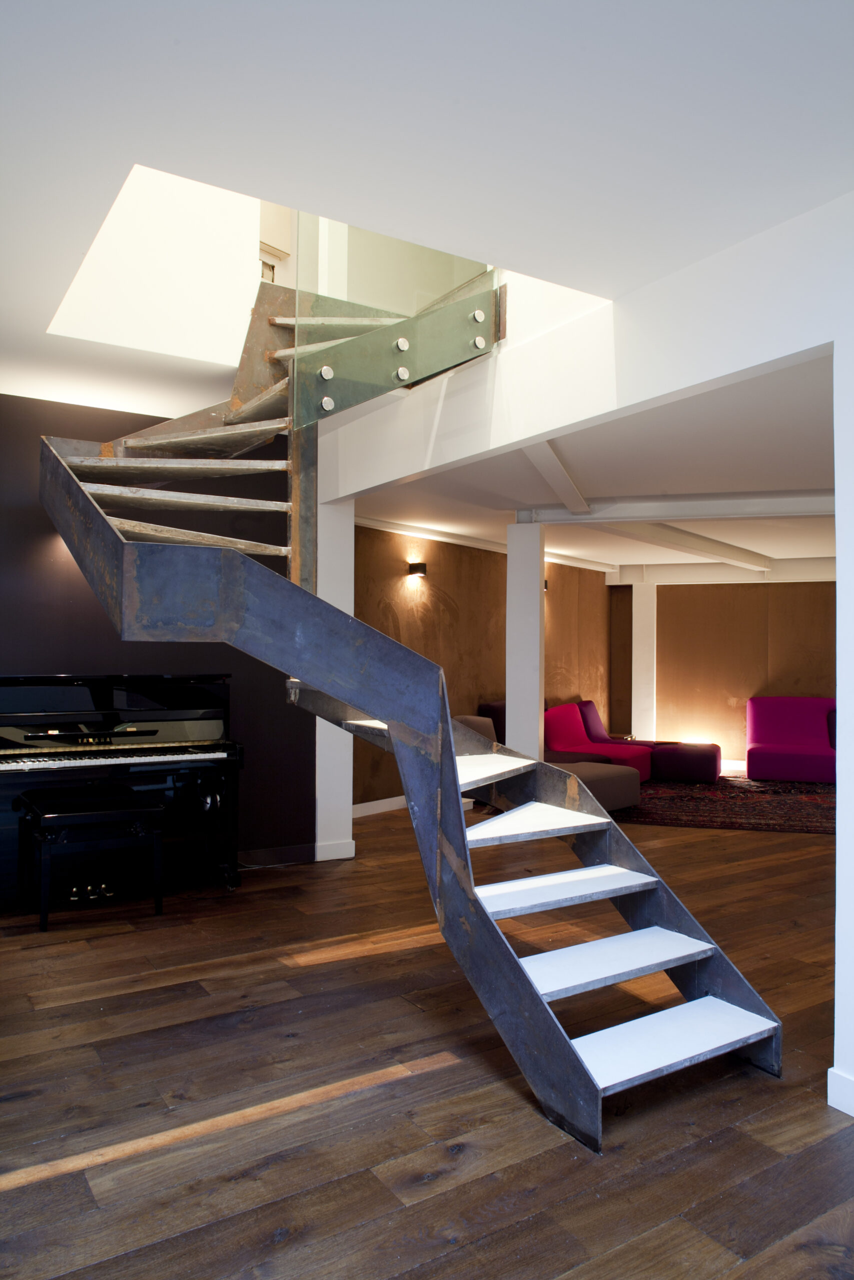 Escaliers, vue 16