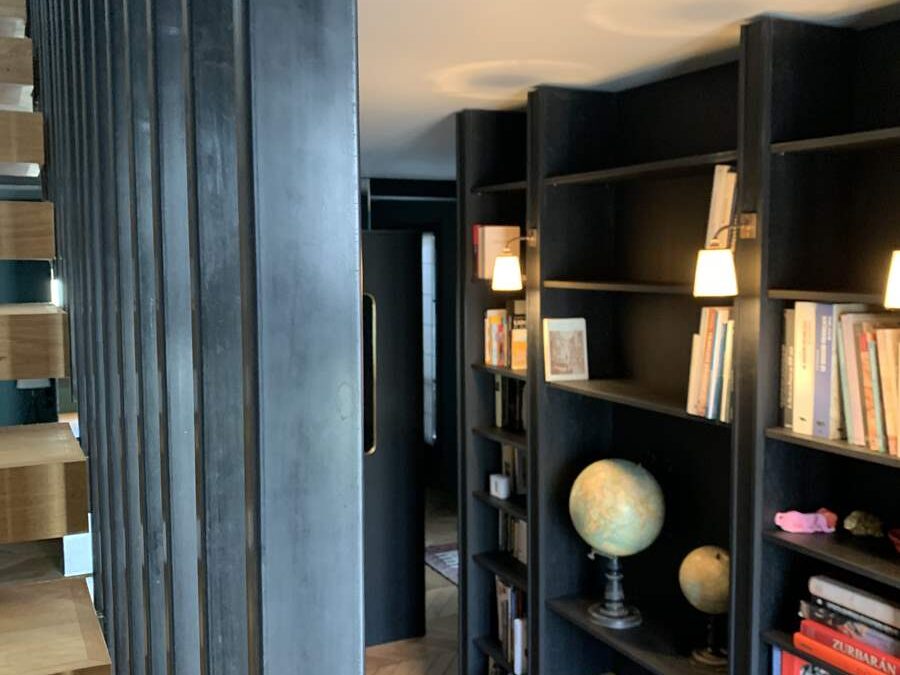Intégrer des espaces de détente dans une rénovation bureau à Paris sans perdre de surface de travail