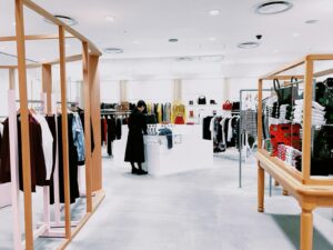 Rénovation boutique à Paris (01) :